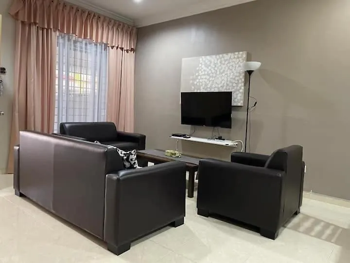 Homestay Pulai Indah Τζόχορ Μπάχρου Σπίτι διακοπών